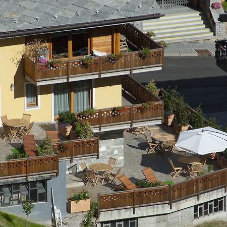 Miramonti Hotel Valtournenche Luaran gambar