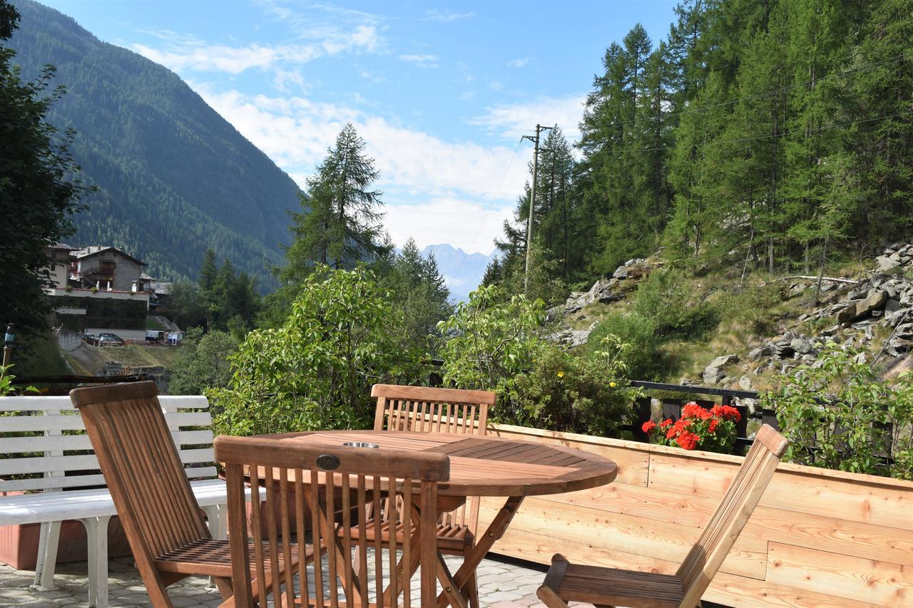Miramonti Hotel Valtournenche Luaran gambar